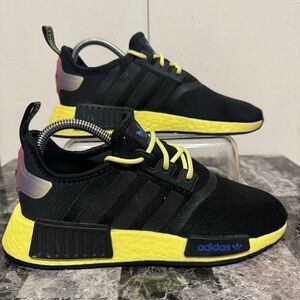 Adidas Originals NMD_R1 Junior Core Black Pulse Yellow Shoes GW6018 Size 6